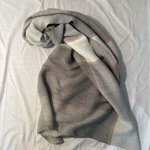 Pretty Persuasions Scarf Long Soft!